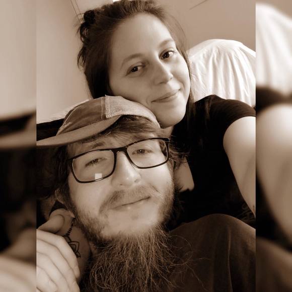 Meet your Posher, Alex - Picture 1 of 1